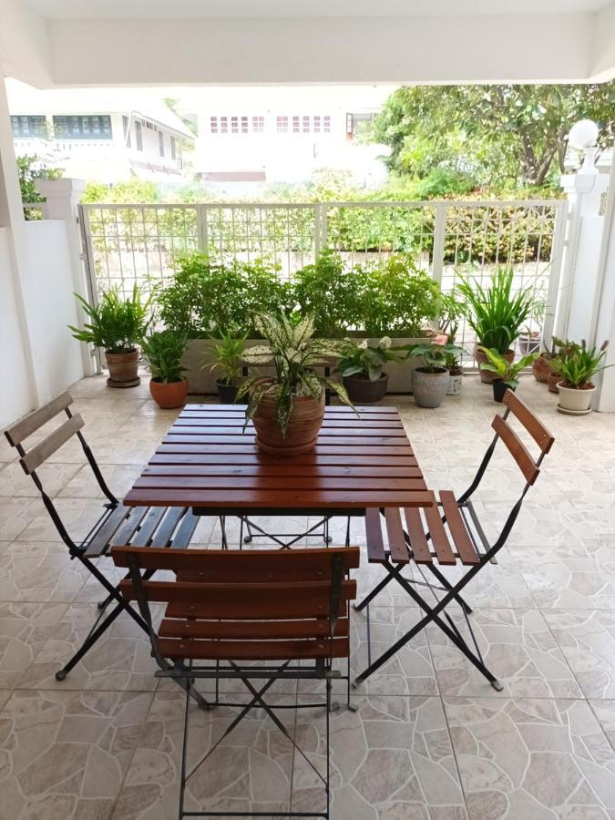 Ploy Villa Hua Hin Exteriör bild