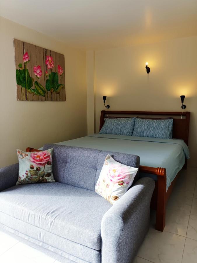 Ploy Villa Hua Hin Exteriör bild